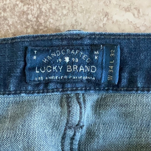 Lucky Jeans. W 34. L 32. Men’s. - Picture 2 of 6
